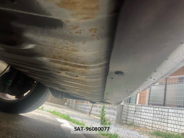 Nissan SERENA 2009-03 8337774-23