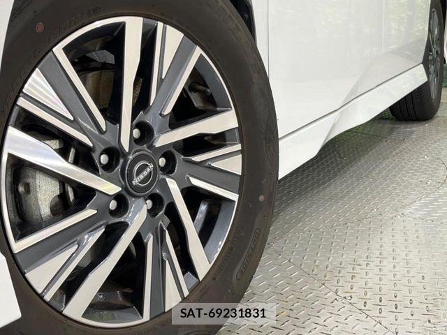 Nissan SERENA 2025-02 8337747-12