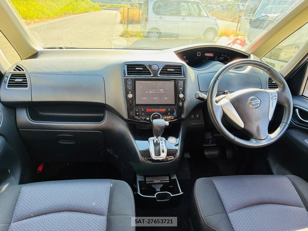 Nissan SERENA 2013-07 8199212-12