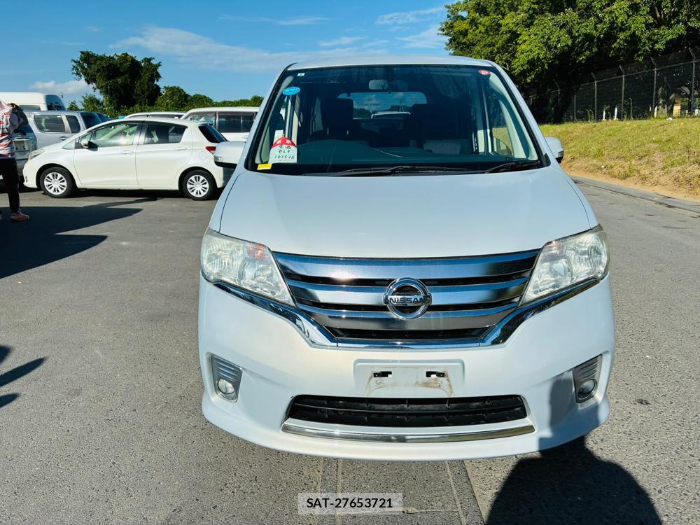 Nissan SERENA 2013-07 8199212-7