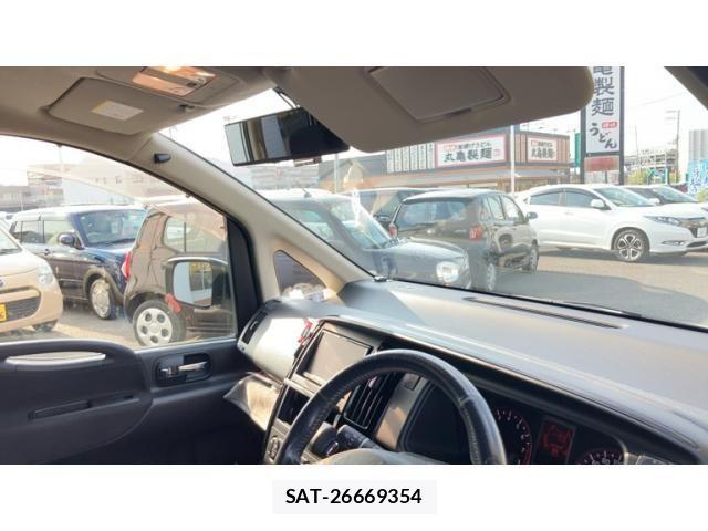 Nissan SERENA 2009-07 8355559-11