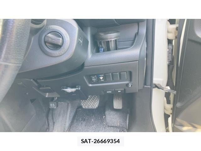 Nissan SERENA 2009-07 8355559-6