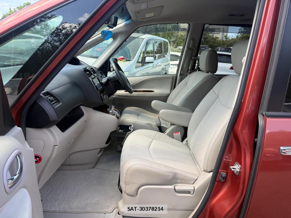 Nissan SERENA 2014-11 1218360-10