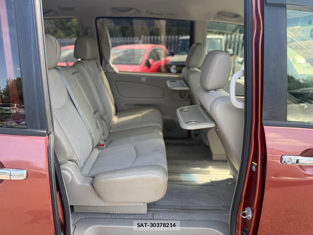 Nissan SERENA 2014-11 1218360-8
