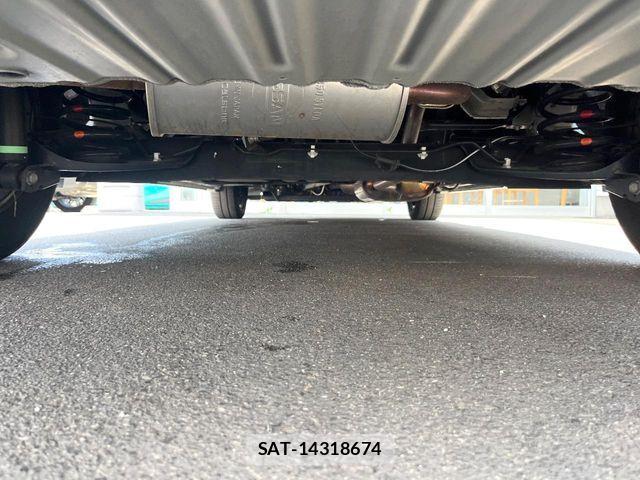 Nissan SERENA 2022-09 8355553-17