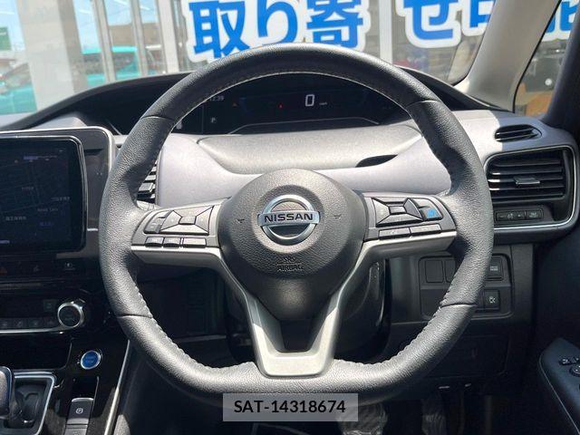 Nissan SERENA 2022-09 8355553-6