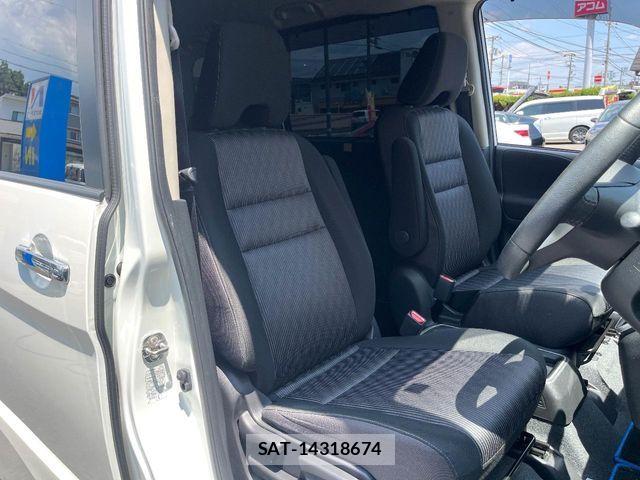 Nissan SERENA 2022-09 8355553-7