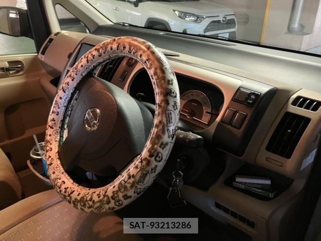 Nissan SERENA 2007-10 8355558-11