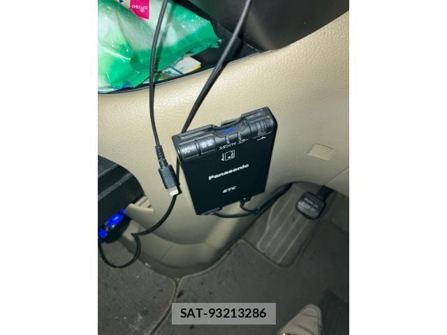 Nissan SERENA 2007-10 8355558-22