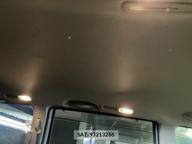 Nissan SERENA 2007-10 8355558-8