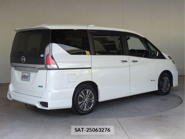 Nissan SERENA 2016-12 8355557-1