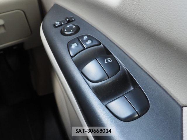 Nissan SERENA 2019-05 8355555-14