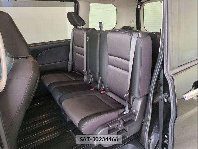 Nissan SERENA 2017-07 8355556-4