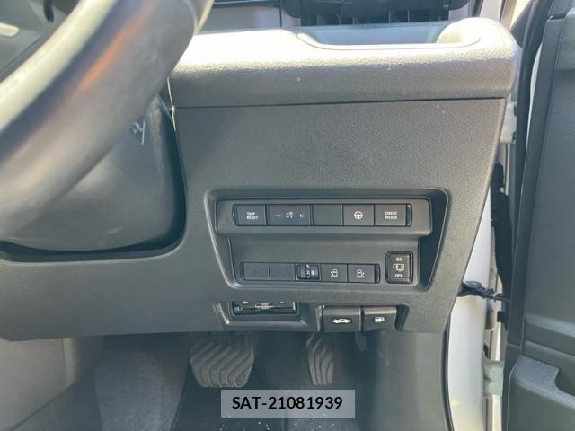 Nissan SERENA 2023-06 8355549-11