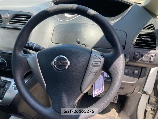 Nissan SERENA 2011-08 8355562-14