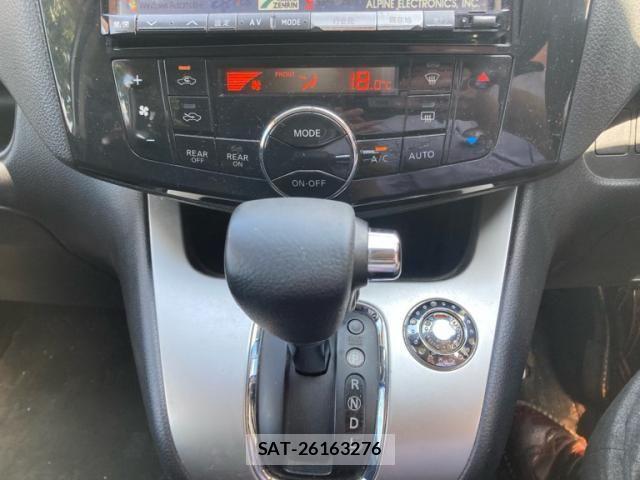Nissan SERENA 2011-08 8355562-17
