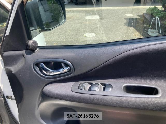 Nissan SERENA 2011-08 8355562-8