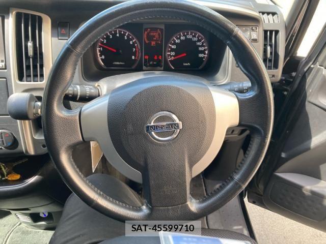 Nissan SERENA 2008-03 8355561-16