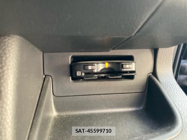 Nissan SERENA 2008-03 8355561-18
