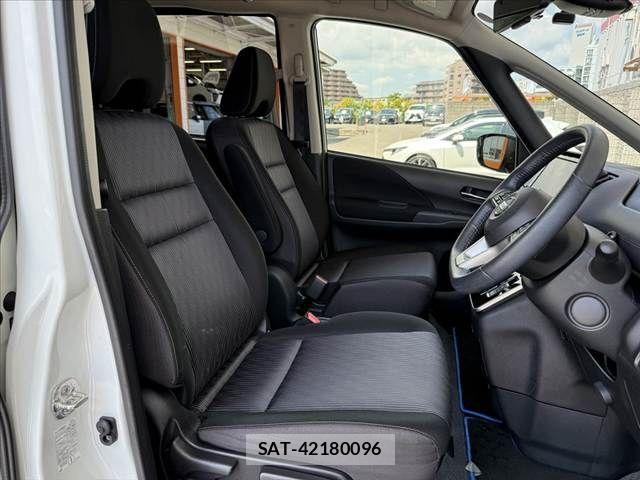 Nissan SERENA 2021-09 8355550-15