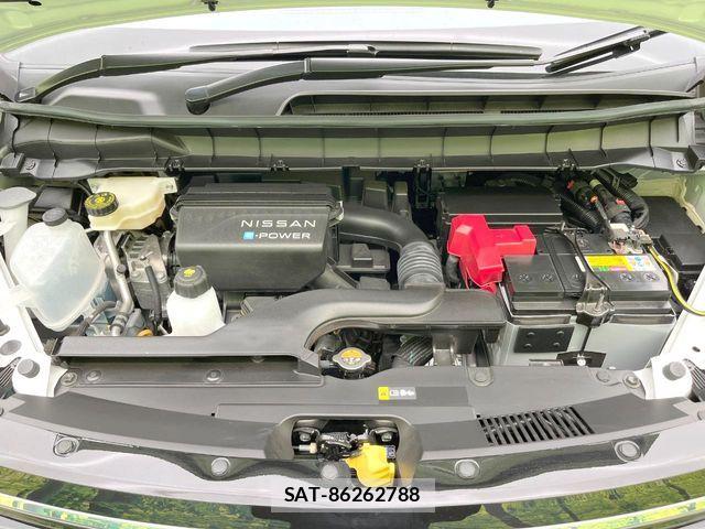 Nissan SERENA 2025-09 8355545-17
