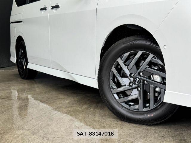 Nissan SERENA 2026-01 8355543-27