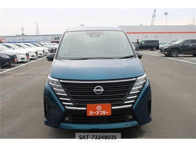 Nissan SERENA 2023-09 8368574-7