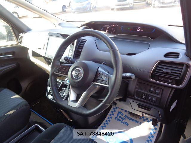 Nissan SERENA 2022-02 8368579-1