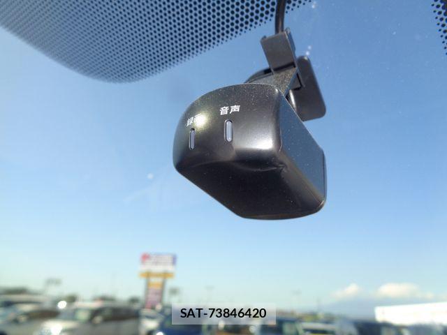 Nissan SERENA 2022-02 8368579-25