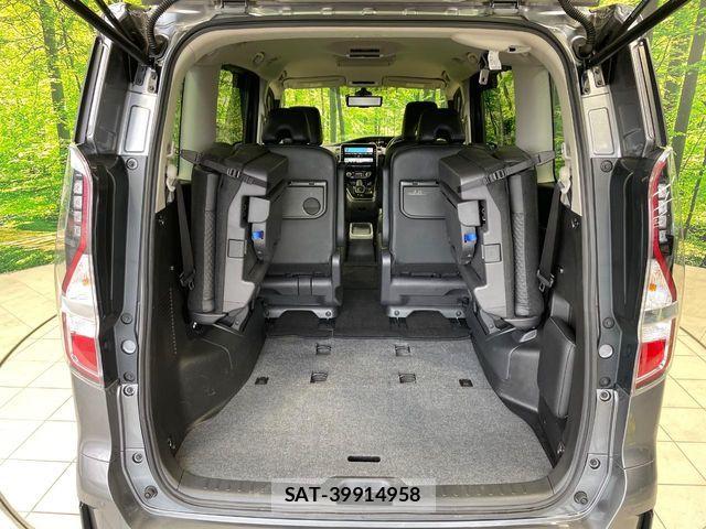Nissan SERENA 2022-03 8368583-9