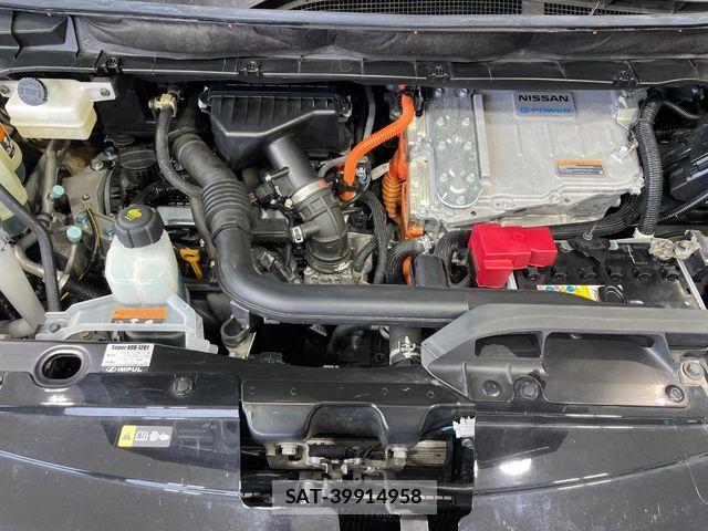 Nissan SERENA 2022-03 8368583-17
