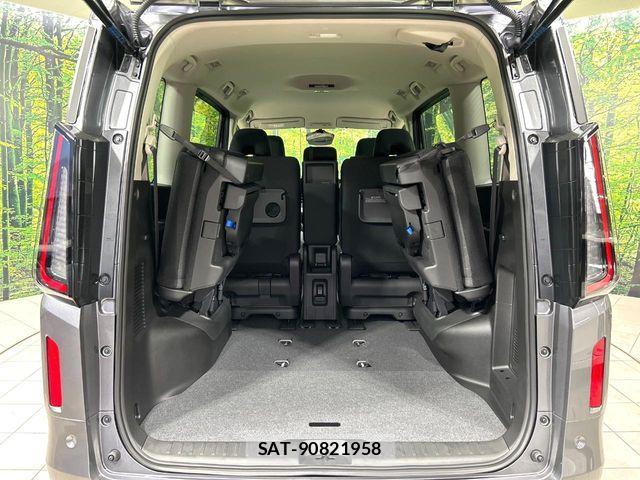 Nissan SERENA 2026-07 8368581-10
