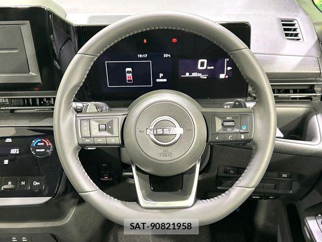 Nissan SERENA 2026-07 8368581-11