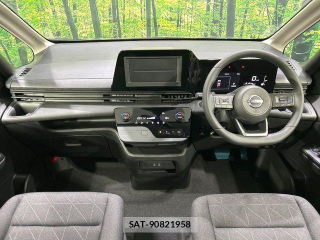 Nissan SERENA 2026-07 8368581-1