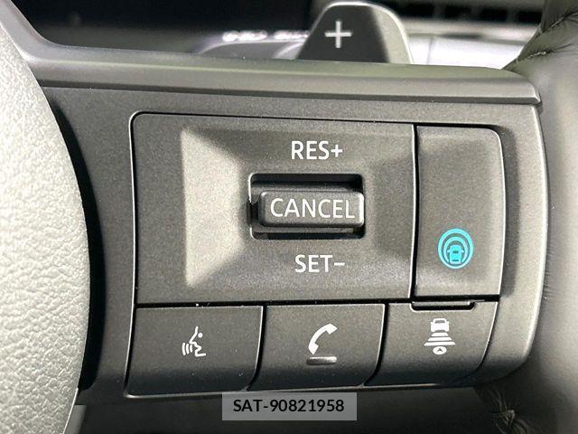 Nissan SERENA 2026-07 8368581-3