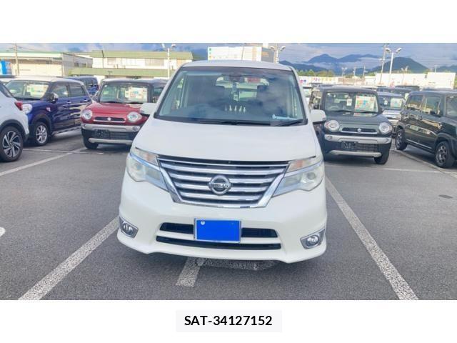 Nissan SERENA 2016-01 8368592-1