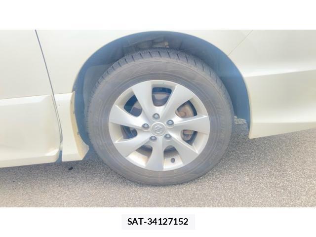 Nissan SERENA 2016-01 8368592-5