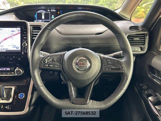 Nissan SERENA 2018-09 8368588-11