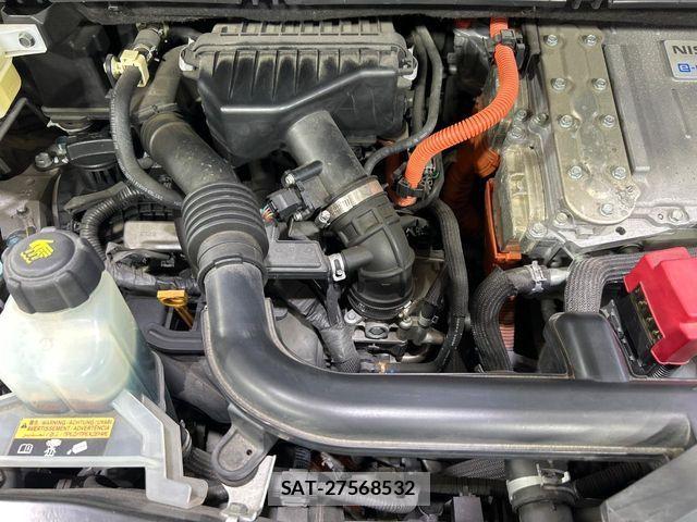 Nissan SERENA 2018-09 8368588-17