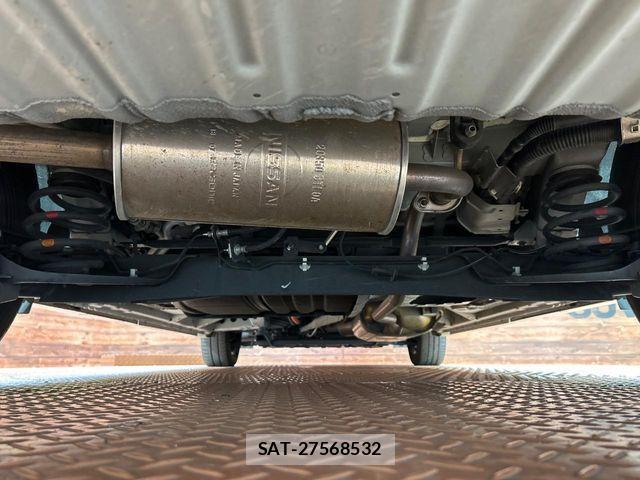Nissan SERENA 2018-09 8368588-18