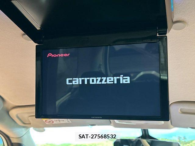 Nissan SERENA 2018-09 8368588-2