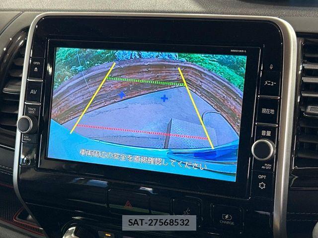 Nissan SERENA 2018-09 8368588-4