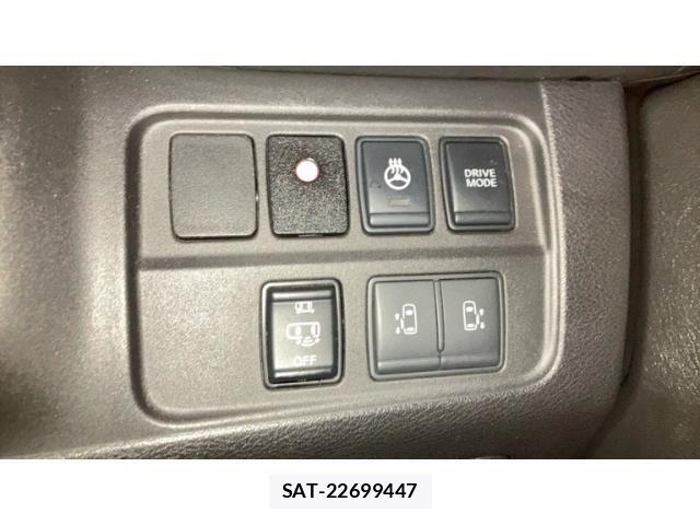 Nissan SERENA 2018-03 8368589-9