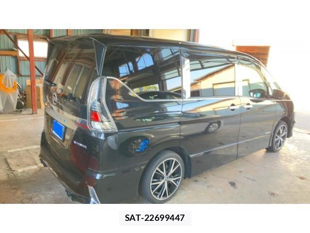 Nissan SERENA 2018-03 8368589-1