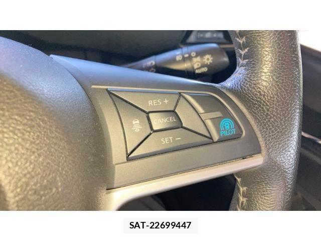 Nissan SERENA 2018-03 8368589-7
