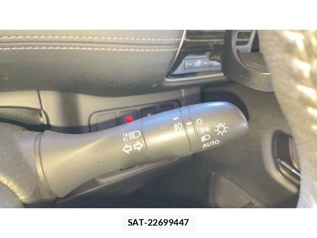 Nissan SERENA 2018-03 8368589-8