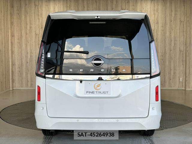 Nissan SERENA 2023-09 8368585-19