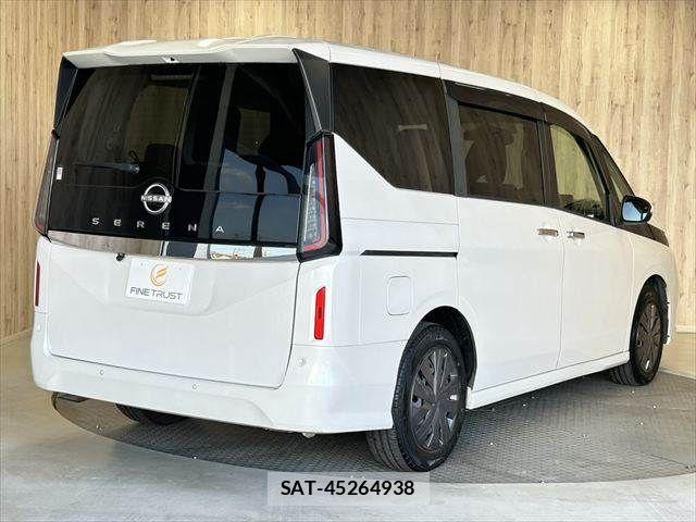 Nissan SERENA 2023-09 8368585-20