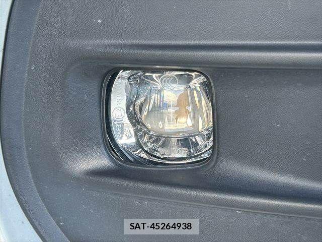 Nissan SERENA 2023-09 8368585-26