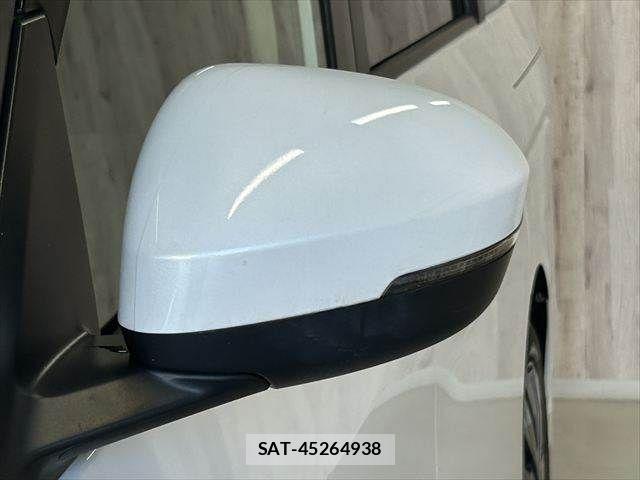 Nissan SERENA 2023-09 8368585-27